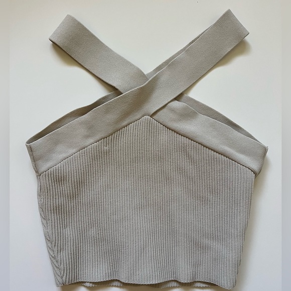 Aritzia Babaton Women’s Sculpt Knit Criss Cross Tank - Picture 2 of 3